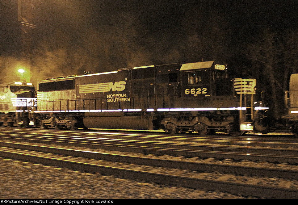 NS SD60 #6622 on 17G